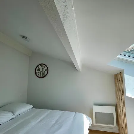 Clairette Stylish Duplex With Terrace *