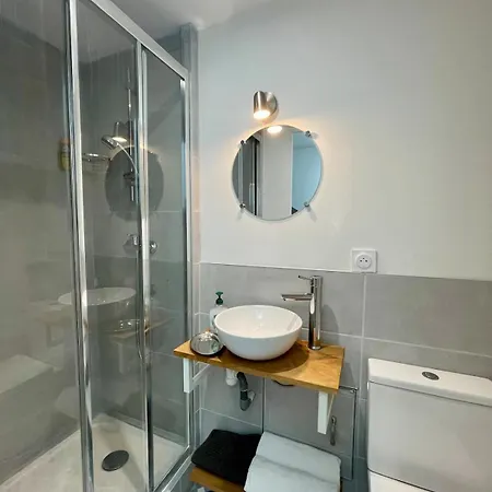 Lejlighed Clairette Stylish Duplex With Terrace Saint-Etienne (Loire)